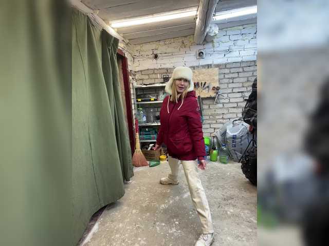 Vai a chattare su _Magic_ _Magic_