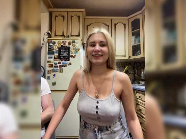 Vai a chattare su _Magic_ _Magic_