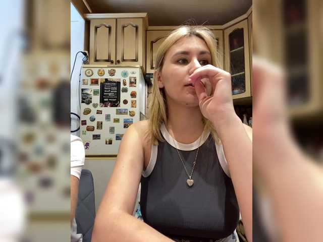 Vai a chattare su _Magic_ _Magic_