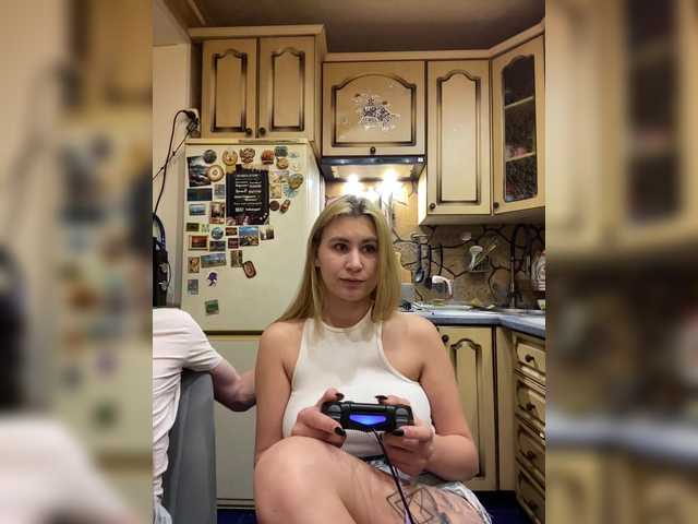 Entra en el chat con el modelo _Magic_ _Magic_