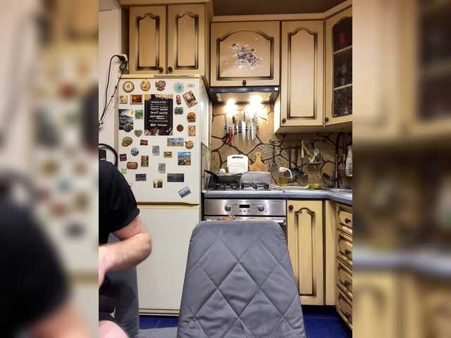 Entra en el chat con el modelo _Magic_ _Magic_