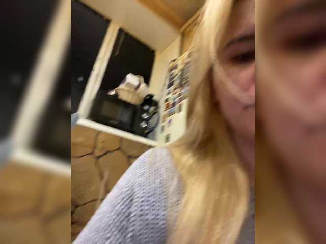 Entra en el chat con el modelo _Magic_ _Magic_