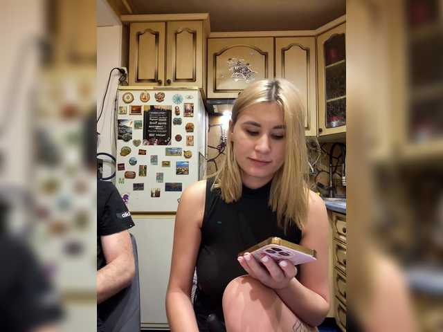 Entra en el chat con el modelo _Magic_ _Magic_