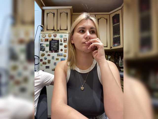 Accedi alla chat con il nickname _Magic_ _Magic_