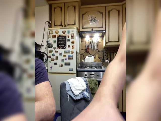 Entra en el chat con el modelo _Magic_ _Magic_