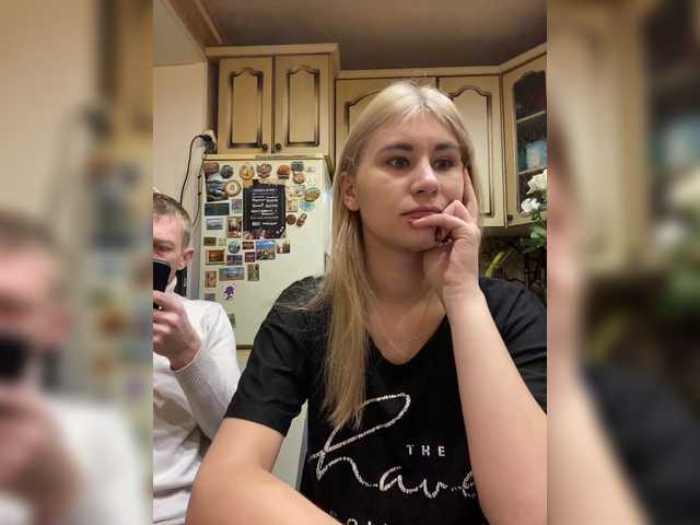 Entra en el chat con el modelo _Magic_ _Magic_