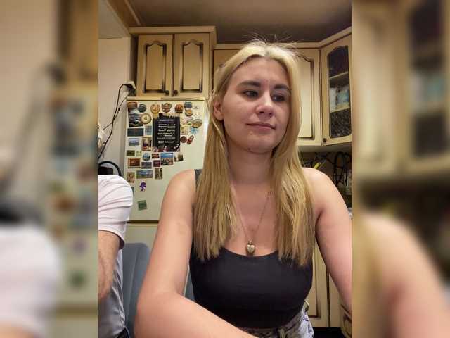 Entrez le videochat erotique avec le
modèle _Magic_ _Magic_