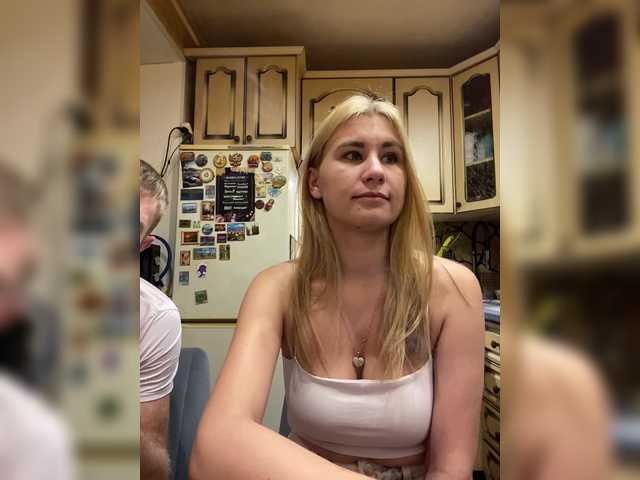 Entrez le videochat erotique avec le
modèle _Magic_ _Magic_