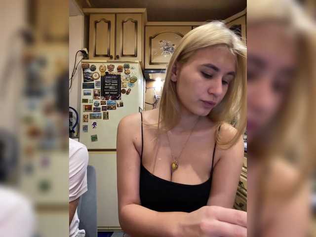 Entrez le videochat erotique avec le
modèle _Magic_ _Magic_