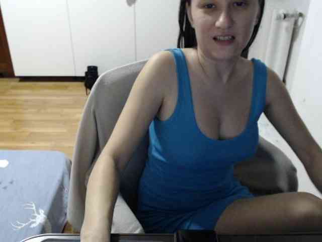 kristineexxx webcam