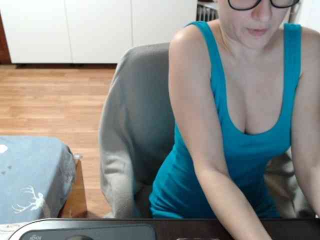 kristineexxx webcam