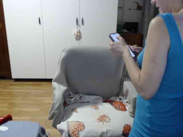 kristineexxx webcam