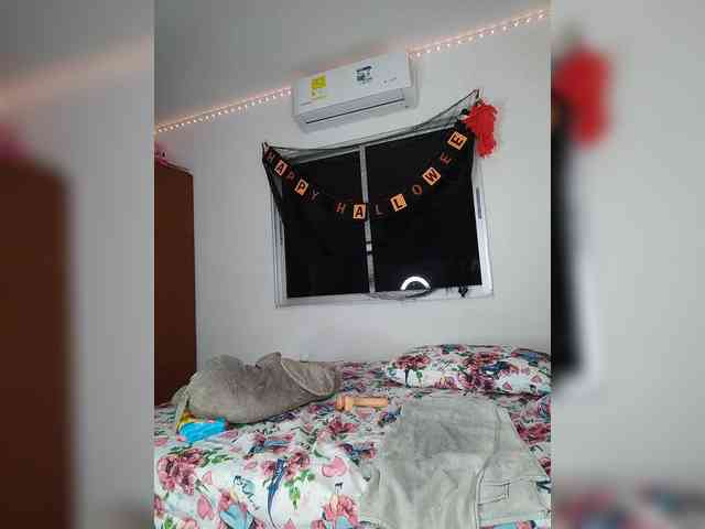 sharadreams webcam
