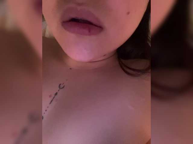 Vai a chattare su marsandvenera marsandvenera