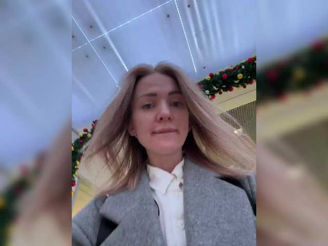 Gratis Live Sexcam mit _SweetLady_ _SweetLady_