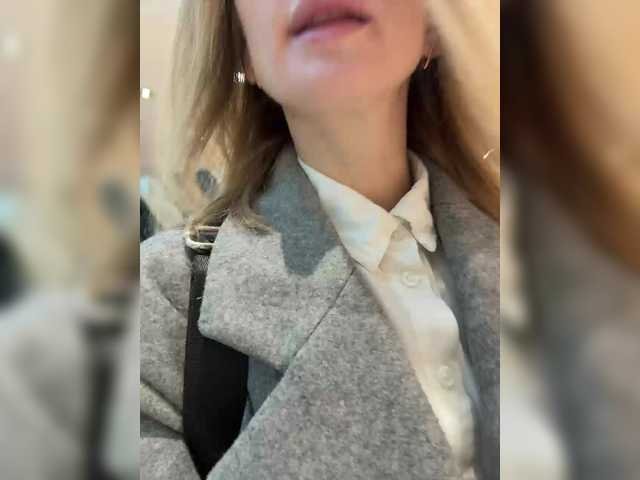 Accedi alla chat con il nickname _SweetLady_ _SweetLady_