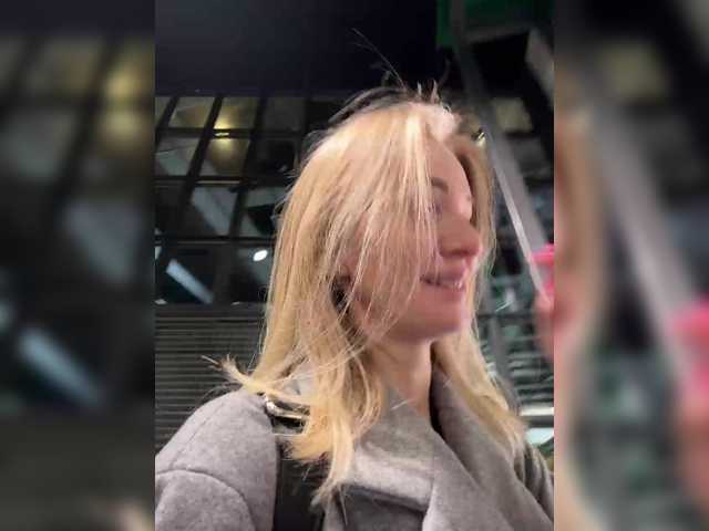 Vai a chattare su _SweetLady_ _SweetLady_