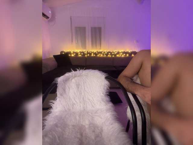 Entra en el chat con el modelo OhHoney OhHoney