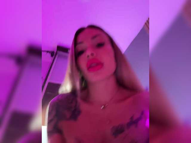 Gratis Live Sexcam mit WILD-ANGEL777 WILD-ANGEL777