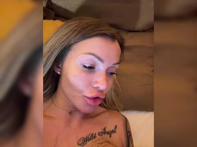 Gratis Live Sexcam mit WILD-ANGEL777 WILD-ANGEL777