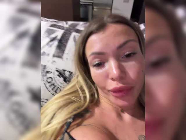 Entra en el chat con el modelo WILD-ANGEL777 WILD-ANGEL777