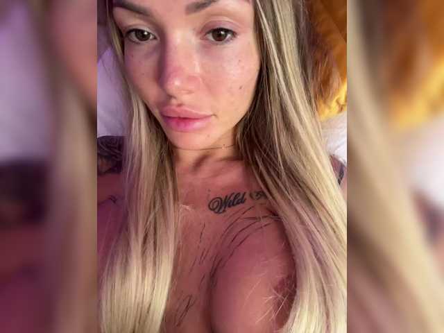 Accedi alla chat con il nickname WILD-ANGEL777 WILD-ANGEL777