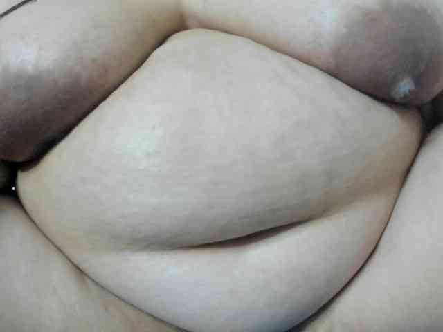 AlondraZaens webcam