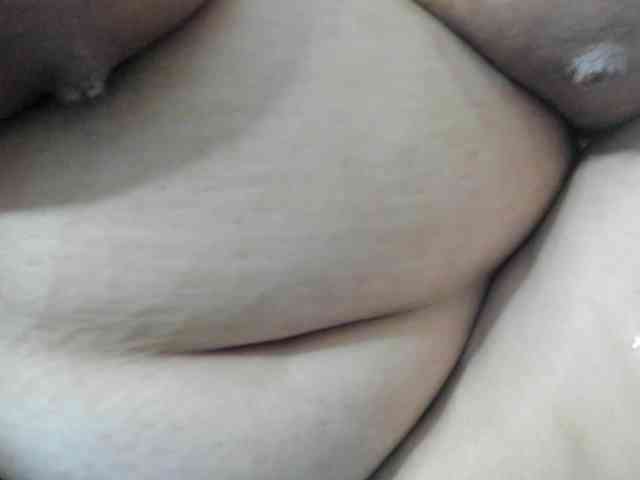 AlondraZaens webcam