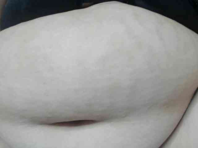 AlondraZaens webcam