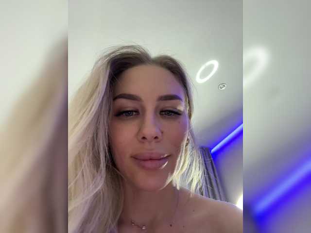 Vai a chattare su -Estonia- -Estonia-