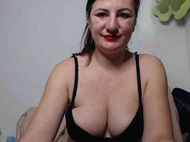 Natalyaredd webcam