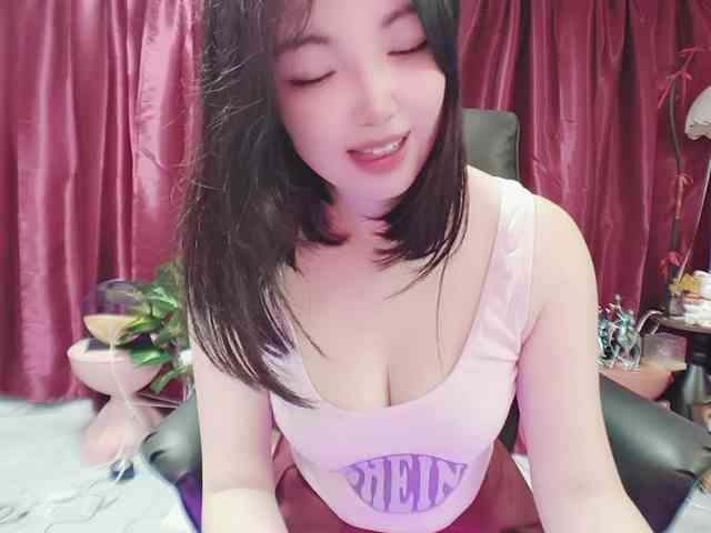 twhanhan webcam