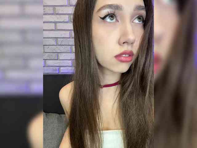 Jade8887 webcam