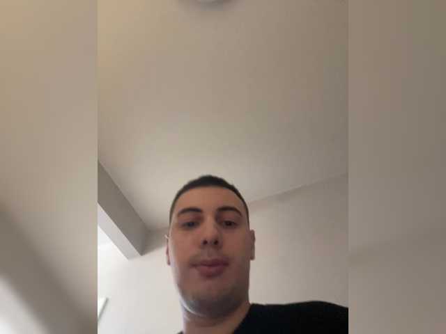 Gratis Live Sexcam mit Dream022 Dream022