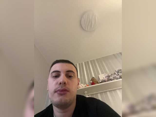 Vai a chattare su Dream022 Dream022