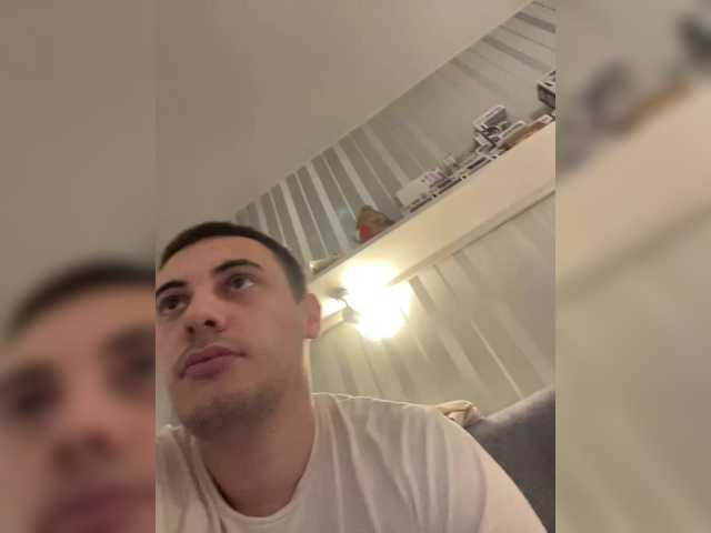 Vai a chattare su Dream022 Dream022