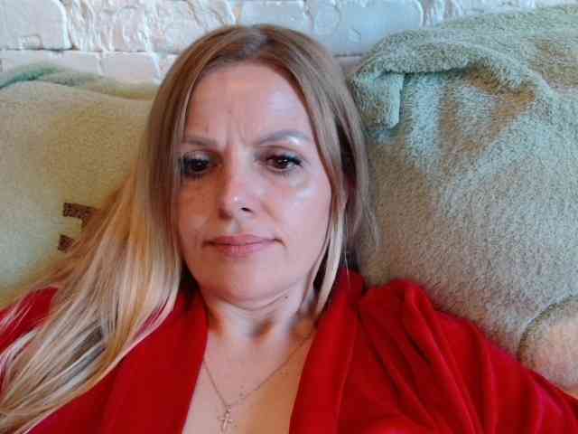 AngelAlone webcam