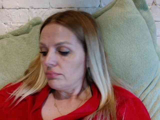 AngelAlone webcam
