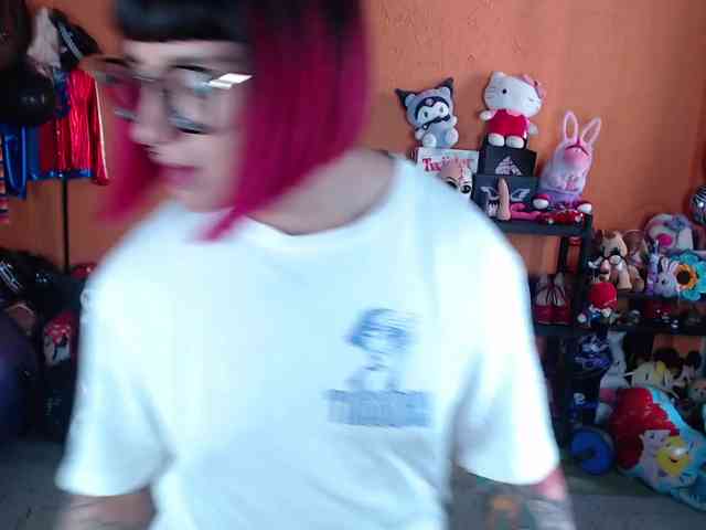 MissMia webcam