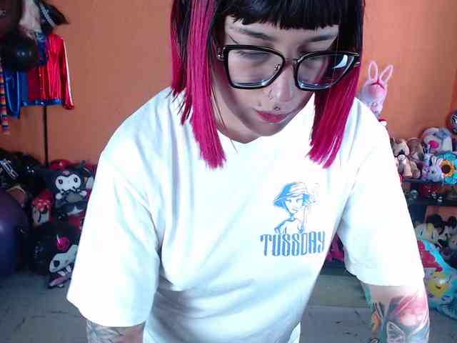 MissMia webcam