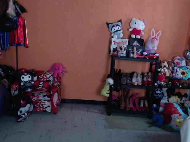 MissMia webcam