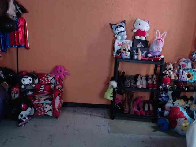 MissMia webcam