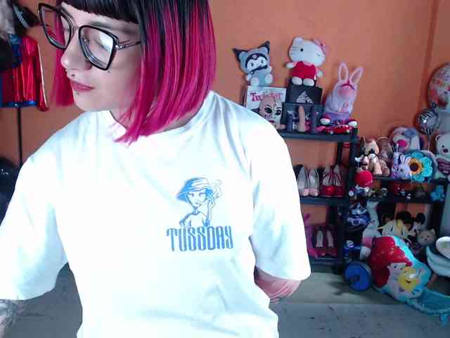 MissMia webcam