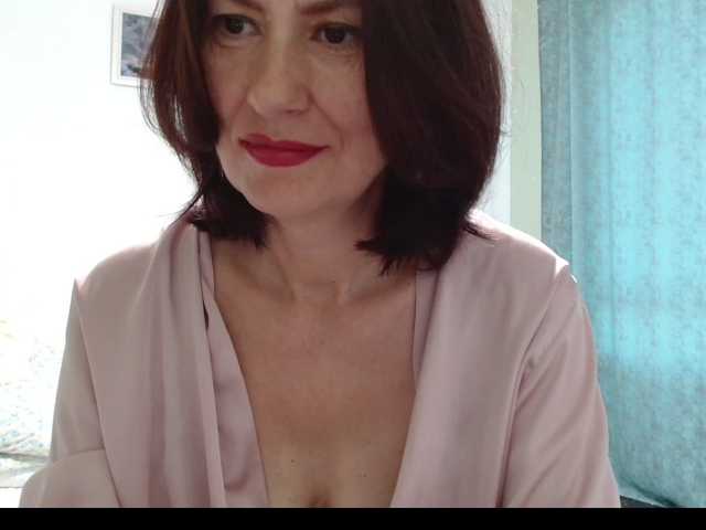 ANGELALADI webcam