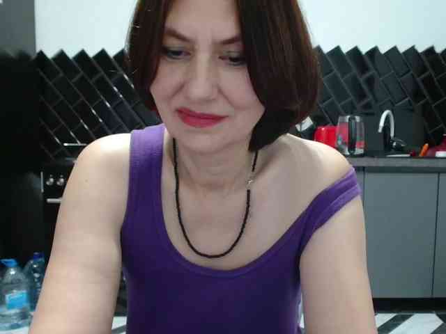 ANGELALADI webcam
