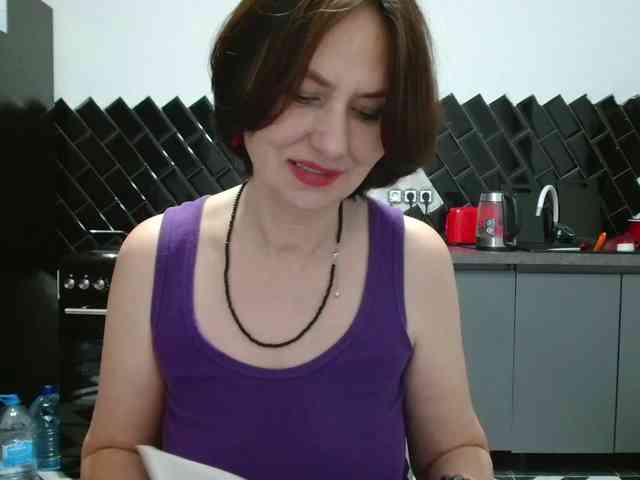 ANGELALADI webcam