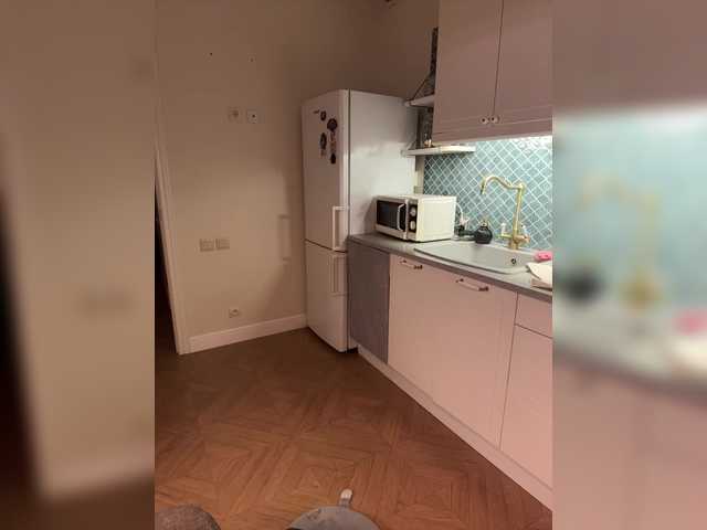 Entrez le videochat erotique avec le
modèle -SATIVA- -SATIVA-