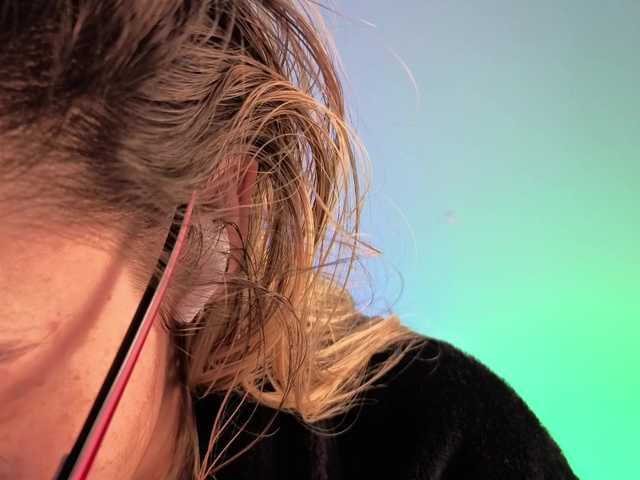 Carolblonde webcam