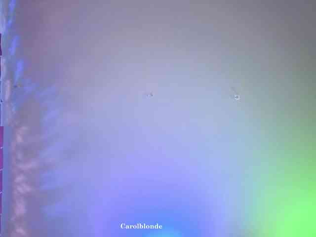 Carolblonde webcam