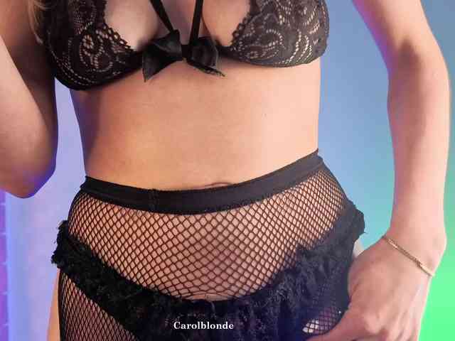 Carolblonde webcam